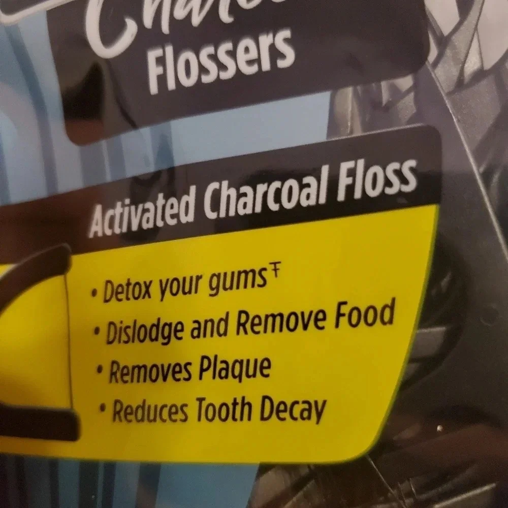 RM Oral Charcoal Teeth Mouth Flossers 100ct